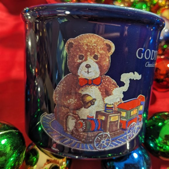 Godiva Chocolatier Cobalt Blue Teddy Bear/Trains/Drum/Present Christmas Mug - Picture 9 of 12